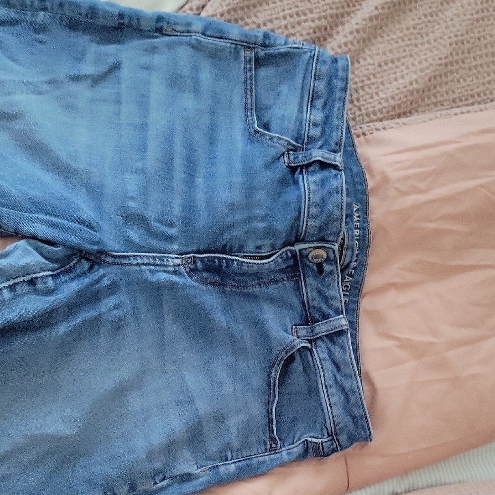 American Eagle Blue Jeans - Picture 9 of 9